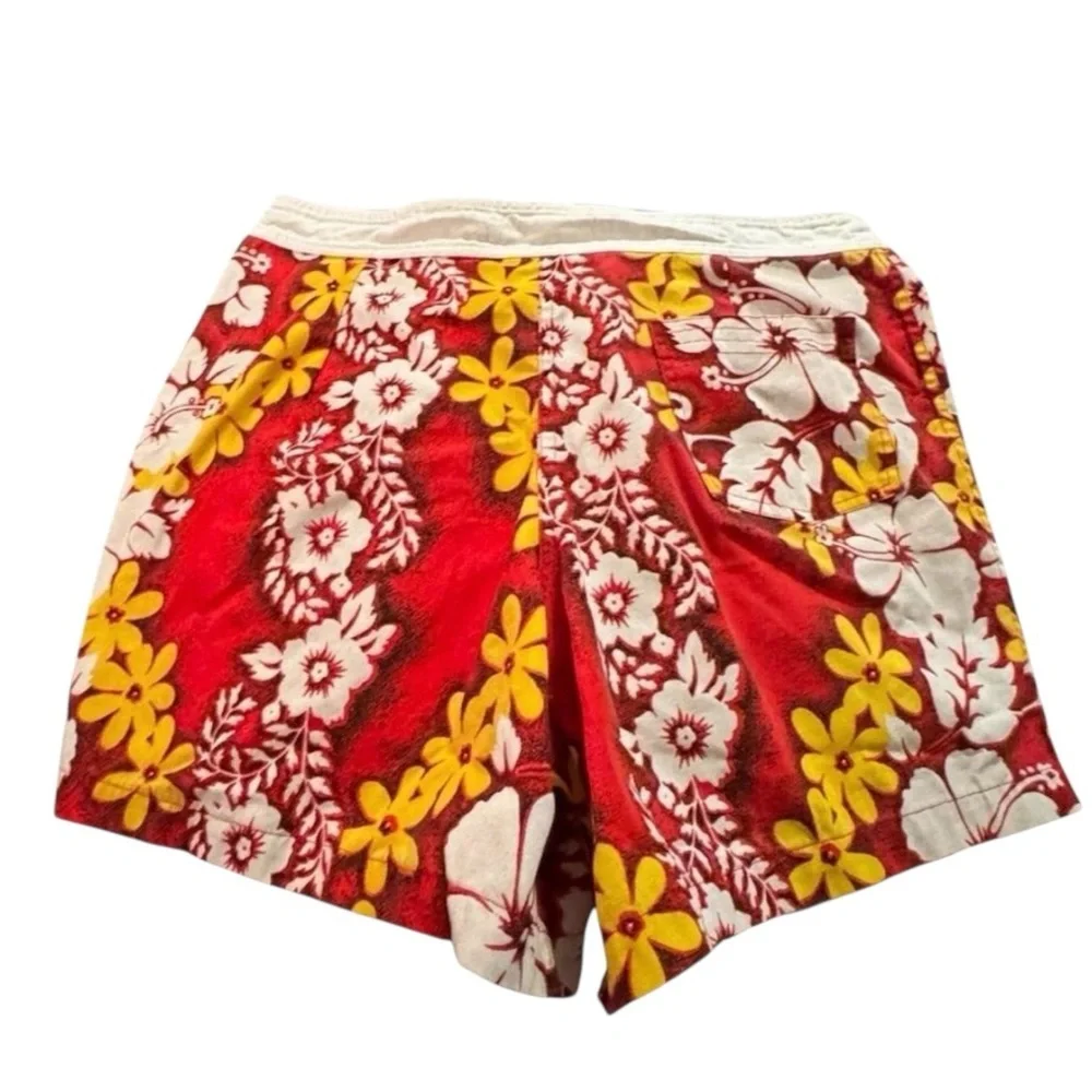 Island Imports Hawaiian Swim Shorts Men’s XL Red Yellow Tropical Floral Vintage